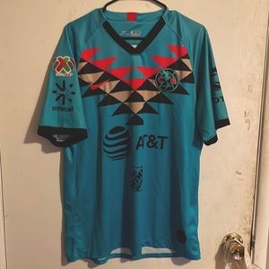 Club America nike jersey size XL fits like a L